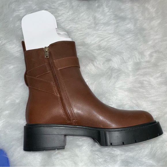 COACH Lacey Boot Chelsea Style Ankle Boot in Dark Saddle Size 9.5 - Picture 10 of 16